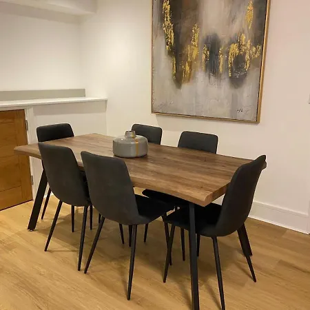 2 2 Bedrooms, Sleeps X 6 Сasa de vacaciones